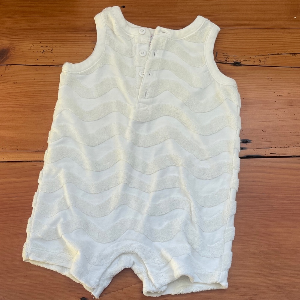 Hanna Andersson Cream Baby Romper